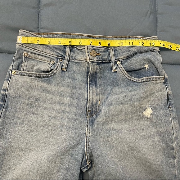 Levi’s woman’s 721 High Rise Skinny Jean - 29 - Picture 11 of 12